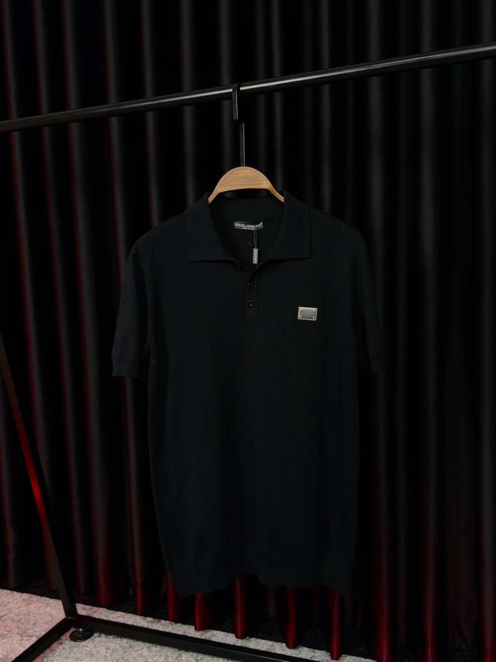 Dolce & Gabbana Black Short-Sleeve Polo with Metal Logo Plaque